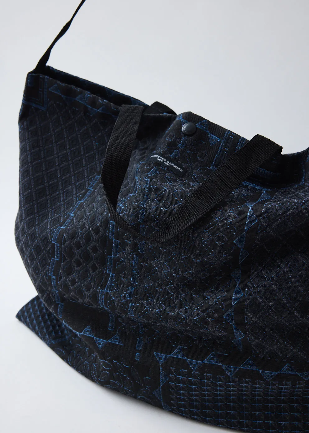 Carry All Tote Geo Jacquard