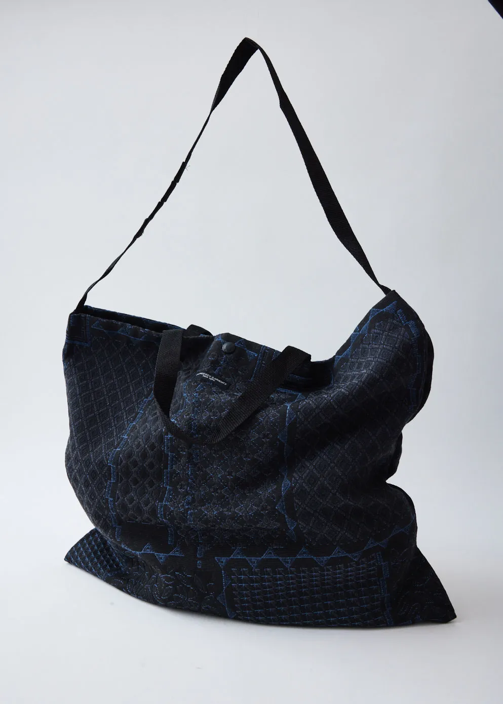 Carry All Tote Geo Jacquard