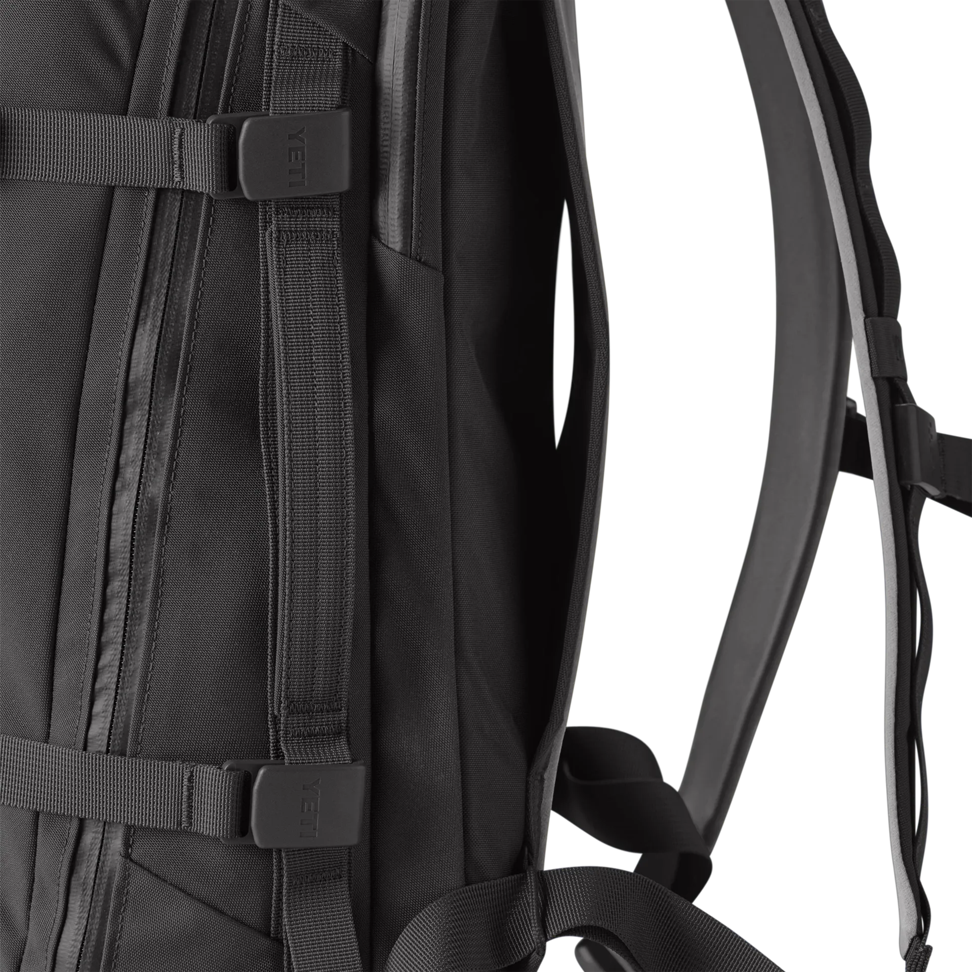 Crossroads® 27L Backpack