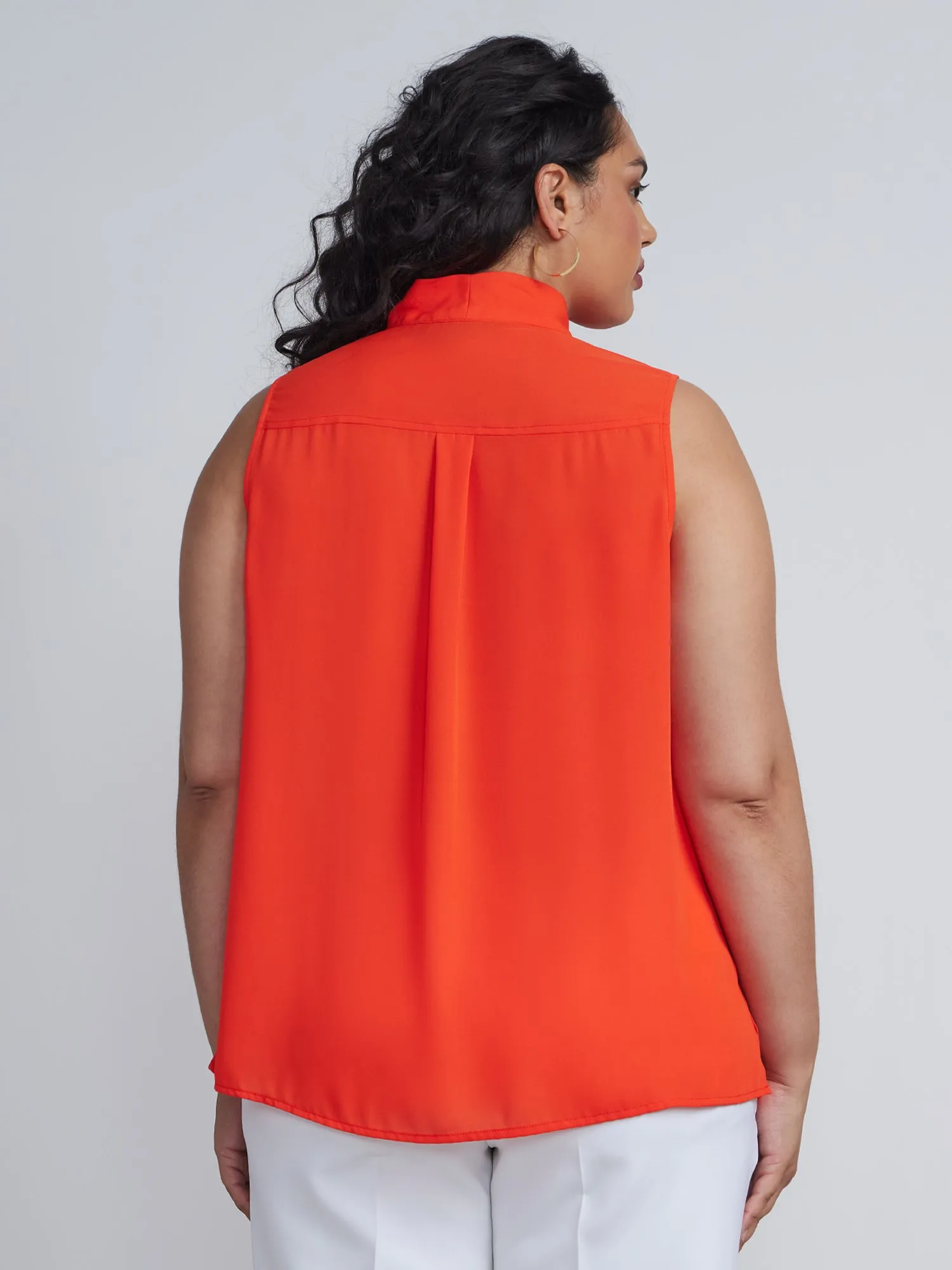 Plus Sleeveless Pocket Blouse