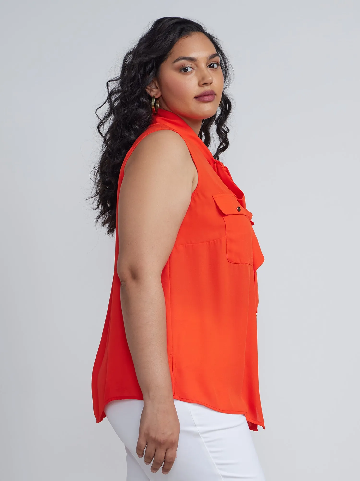 Plus Sleeveless Pocket Blouse